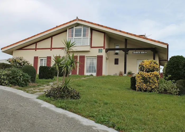 Casa Rural Zearreta Barri Barrika